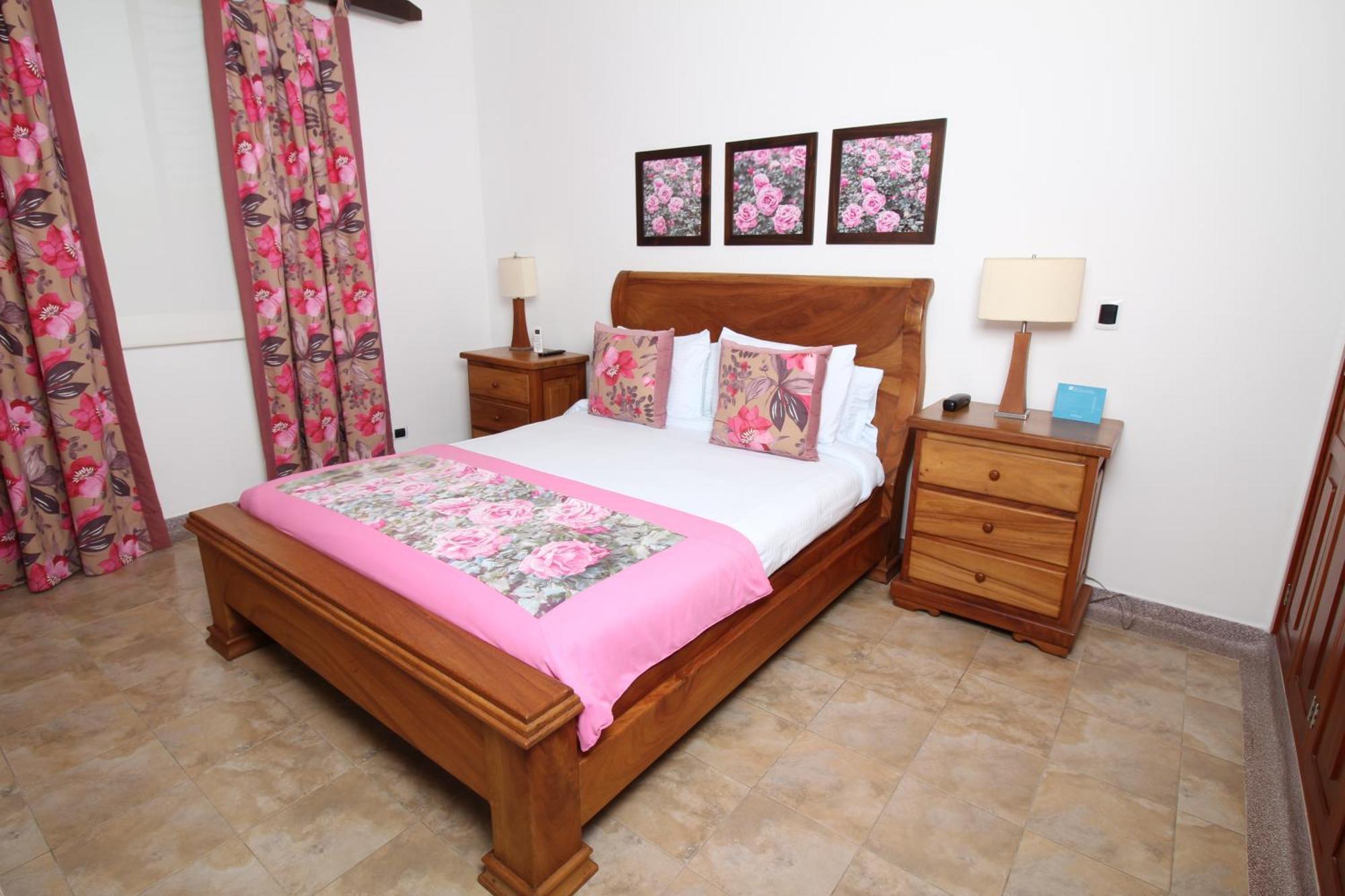 Amazilia Hotel Cerritos Buitenkant foto
