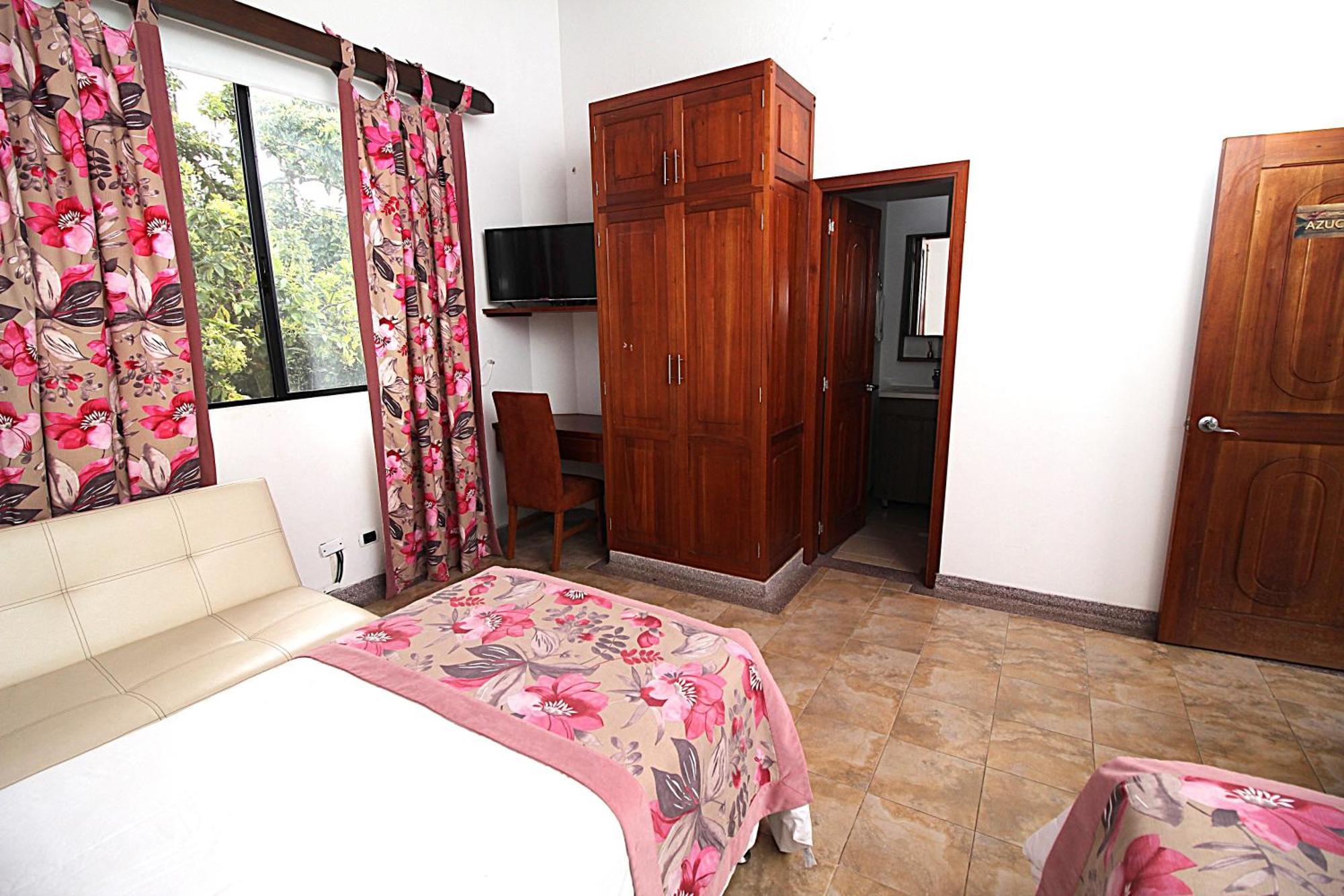 Amazilia Hotel Cerritos Buitenkant foto
